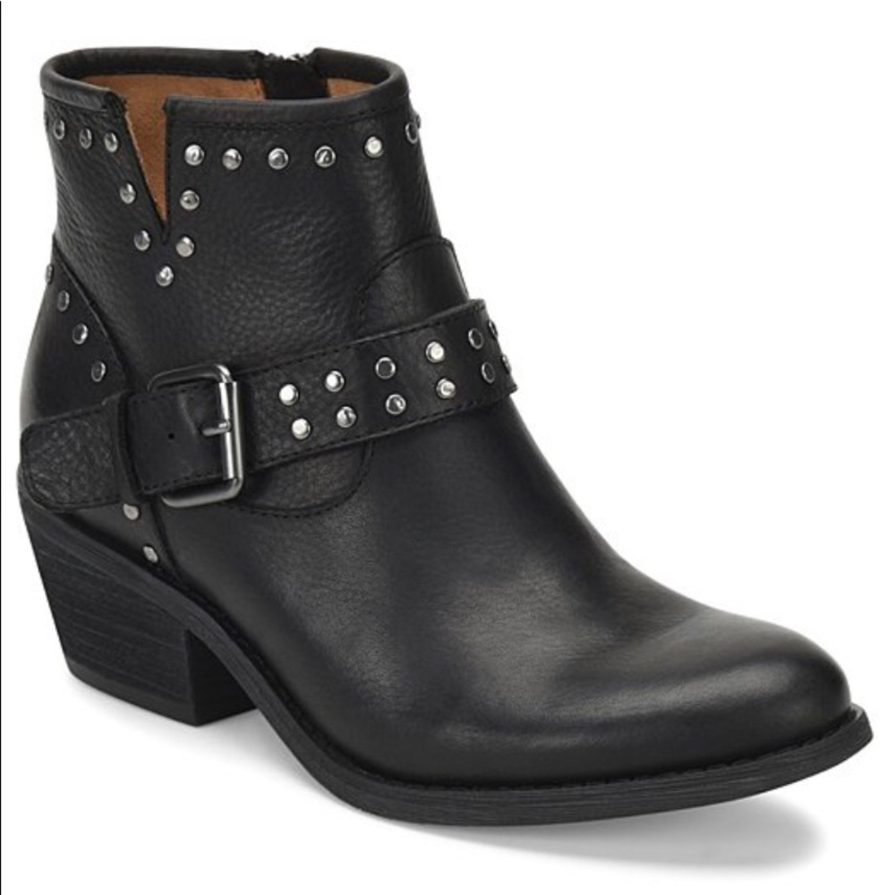 Brand New Black Söfft Booties size 6